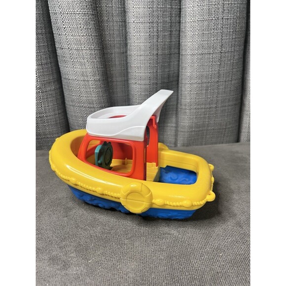 Fisher Price Little People Floaty Tug Bath Boat Mattel 2014 Pretend Play Toy - Picture 2 of 9